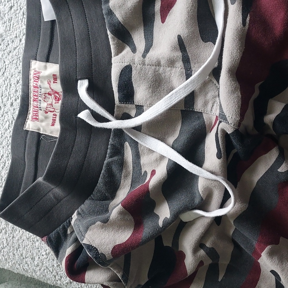 Men's True Religion camouflage joggers